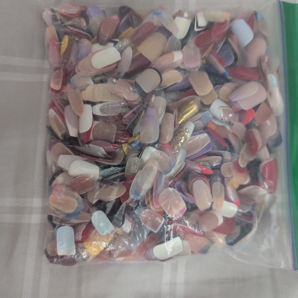 Kiss Impress/Dashing Diva nail extras